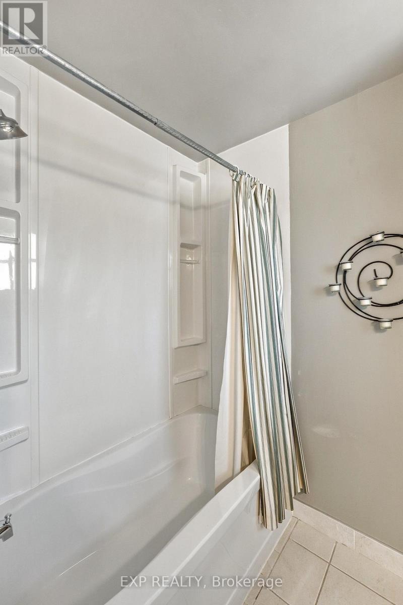 7 Roehampton Avenue, St. Catharines, Ontario  L2M 7K9 - Photo 21 - X13800826