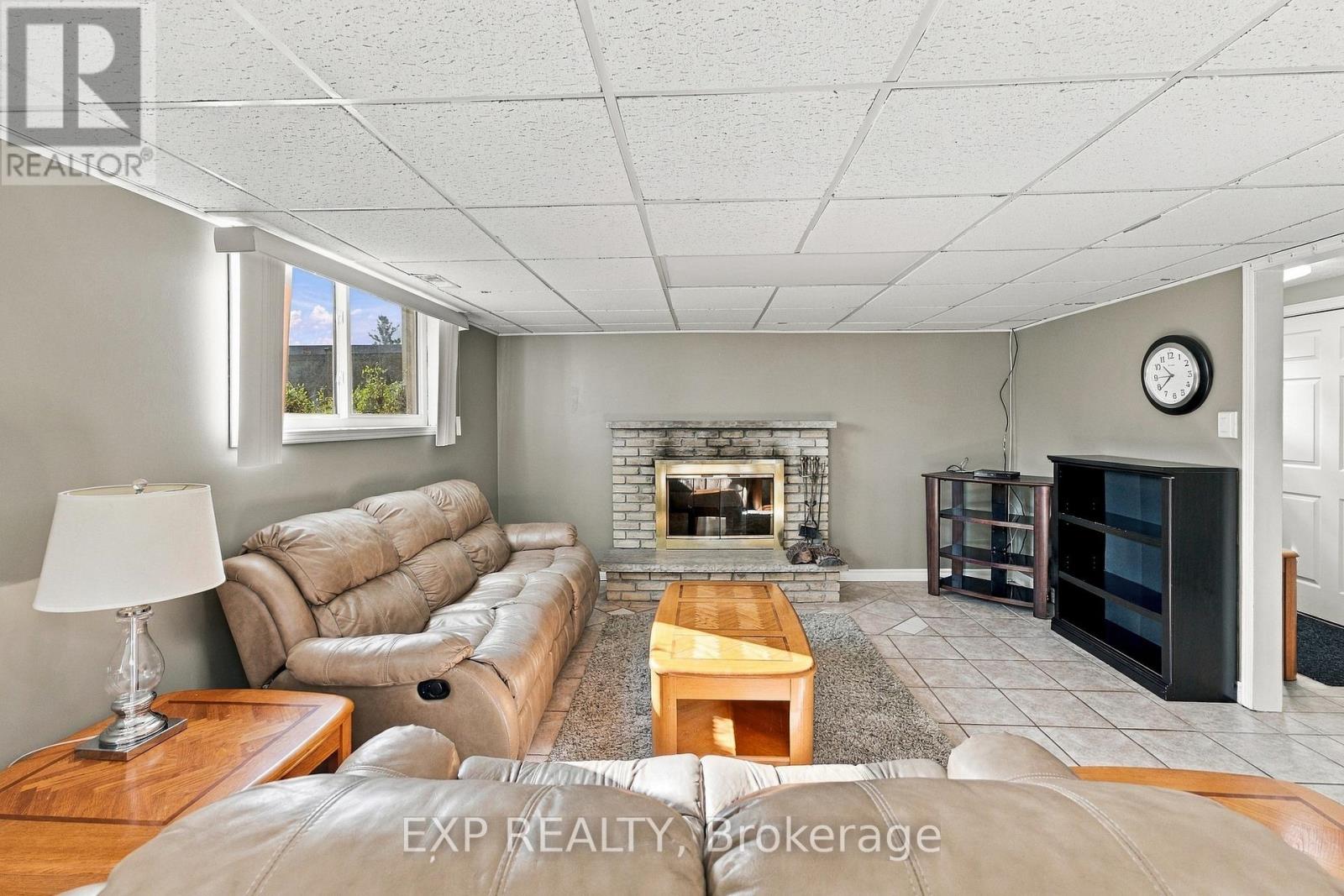 7 Roehampton Avenue, St. Catharines, Ontario  L2M 7K9 - Photo 36 - X13800826