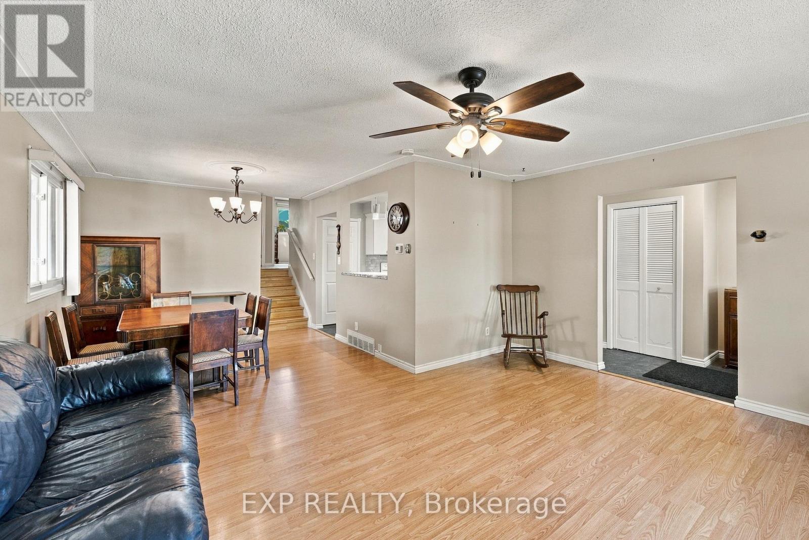 7 Roehampton Avenue, St. Catharines, Ontario  L2M 7K9 - Photo 8 - X13800826