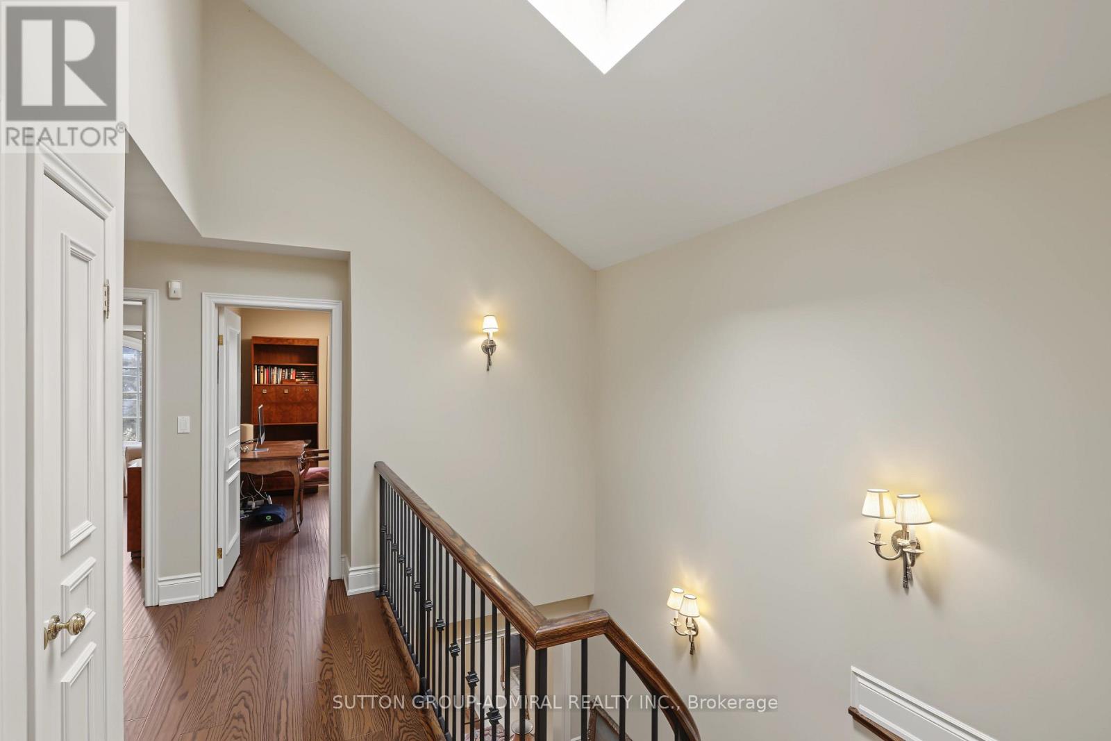 443 Elm Road, Toronto, Ontario  M5M 3W8 - Photo 18 - C13800804