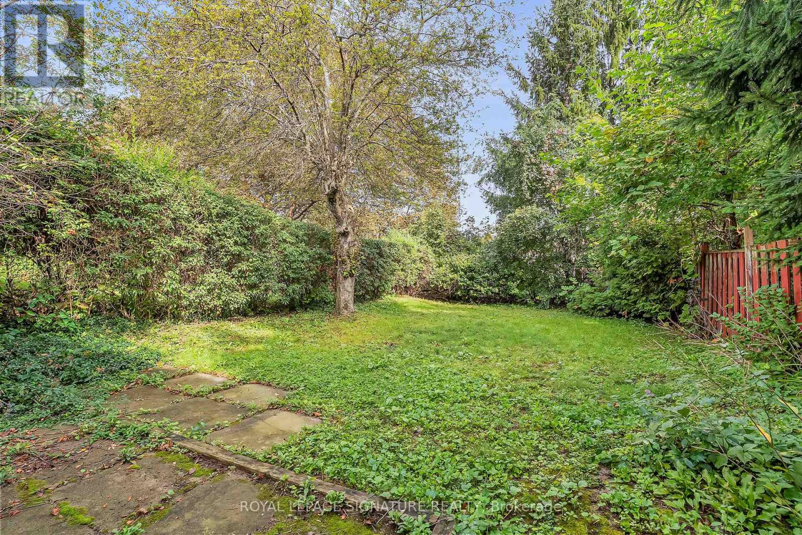 32 Northey Drive, Toronto, Ontario  M2L 2S9 - Photo 26 - C13800822