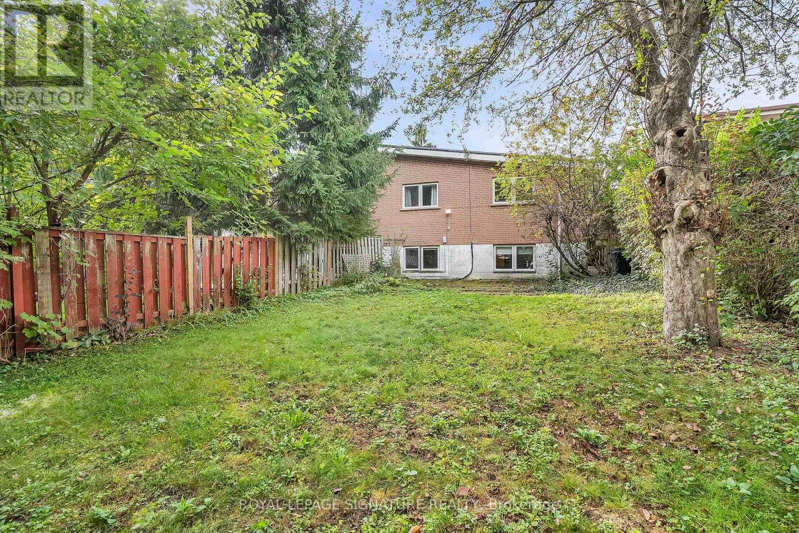 32 Northey Drive, Toronto, Ontario  M2L 2S9 - Photo 27 - C13800822