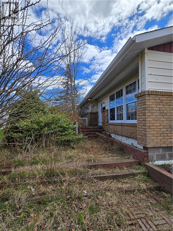 9522 Main Street, Richibucto, New Brunswick  E4W 4E4 - Photo 3 - NB148126