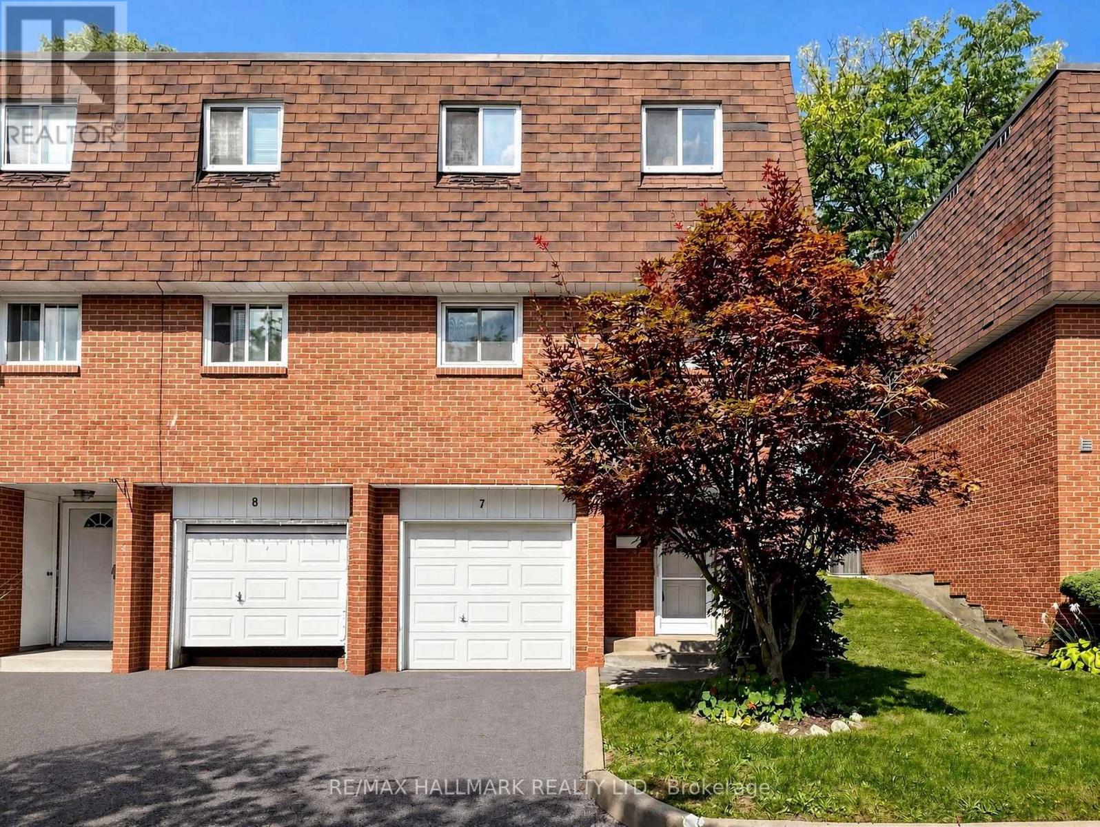 7 - 144 HENDERSON AVENUE, Markham, Ontario