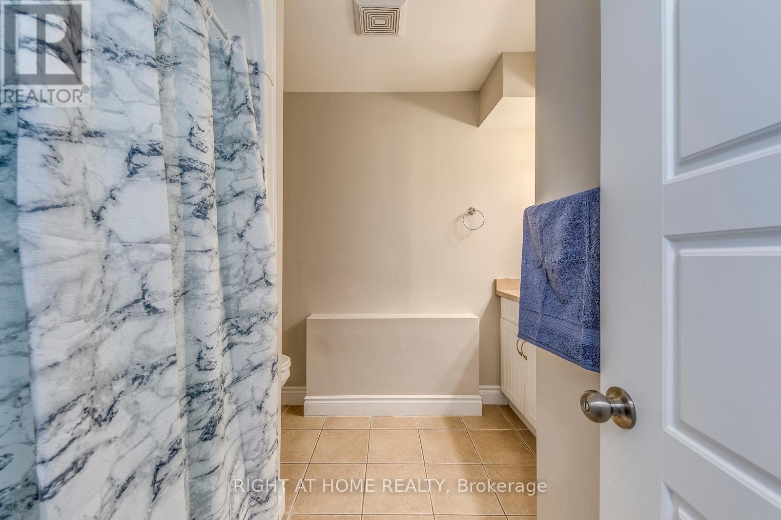 30 Brighton Road, Barrie (Georgian Drive), Ontario  L4M 6S4 - Photo 36 - S13800844