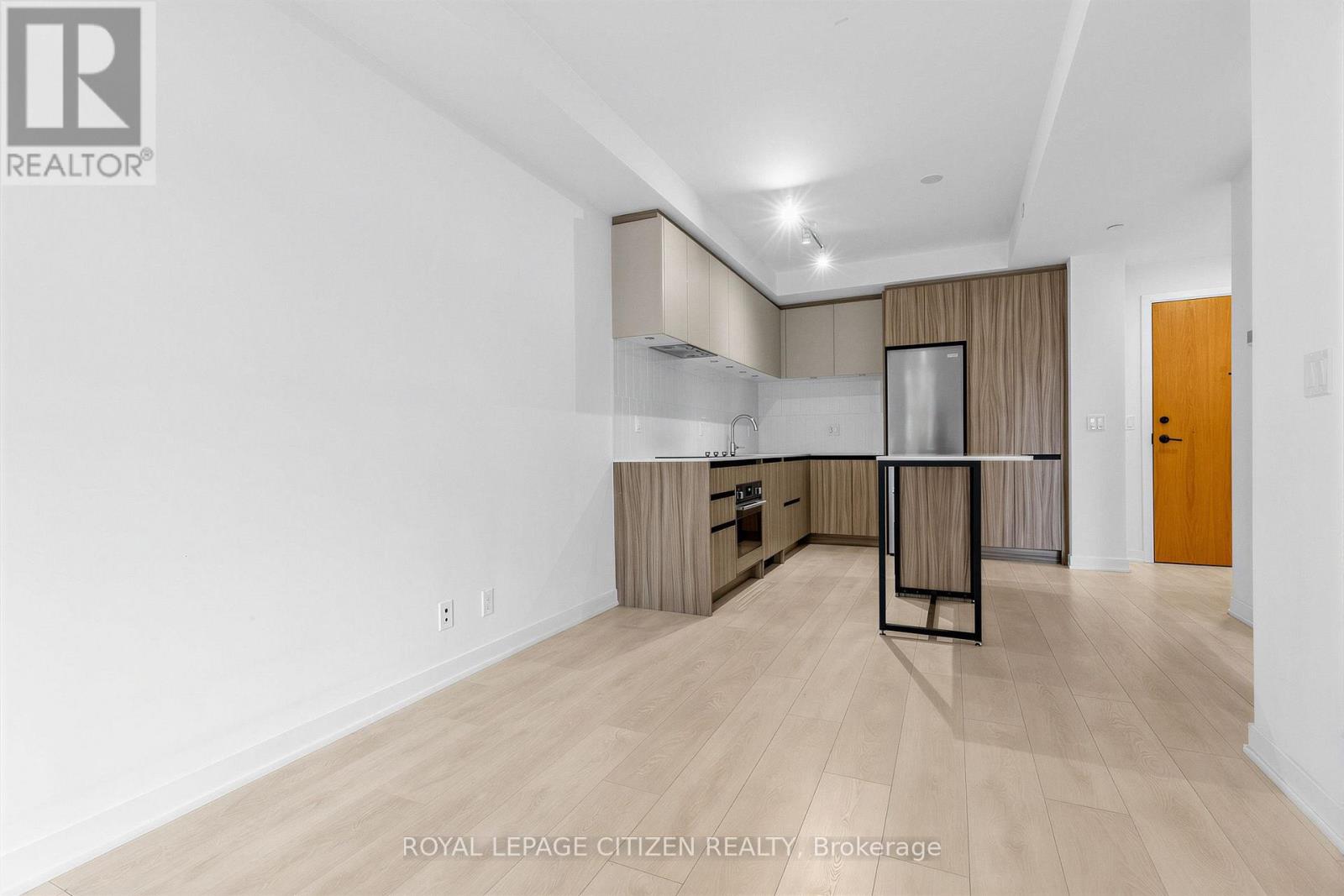 B-0103 - 7950 Bathurst Street, Vaughan, Ontario  L4J 0L4 - Photo 10 - N13798424