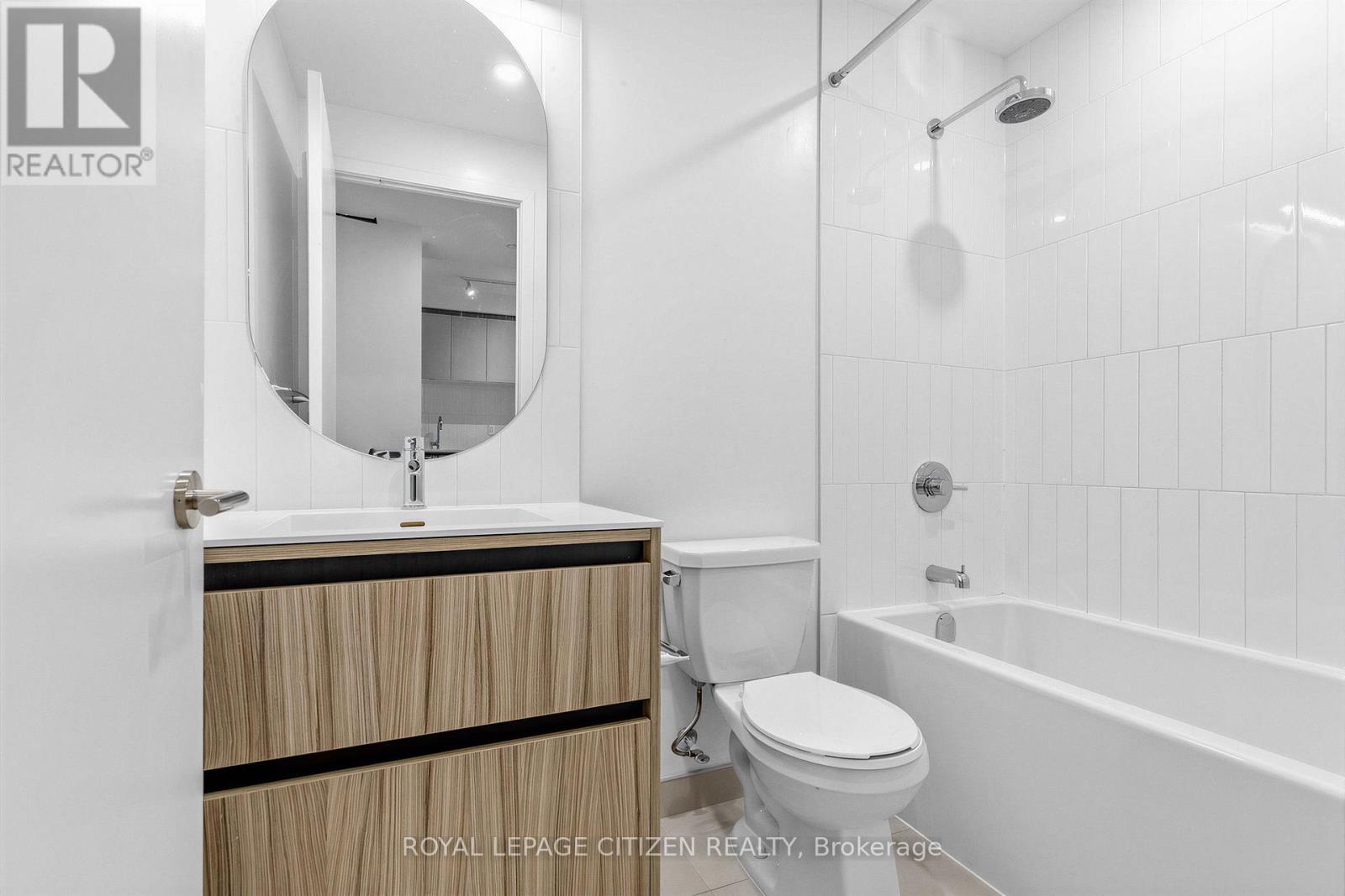 B-0103 - 7950 Bathurst Street, Vaughan, Ontario  L4J 0L4 - Photo 12 - N13798424
