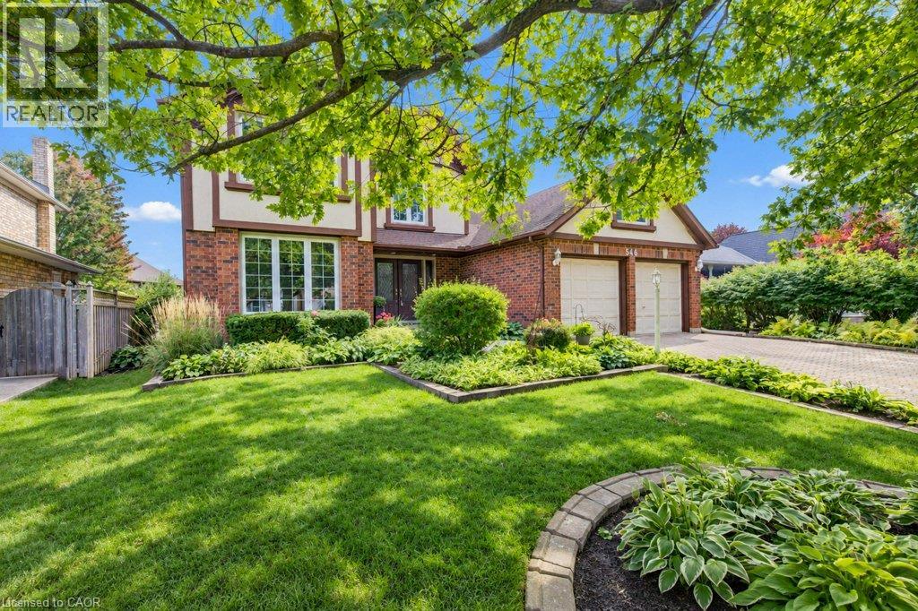546 Sandbrooke Court, Waterloo, Ontario  N2T 2H4 - Photo 2 - 40864298