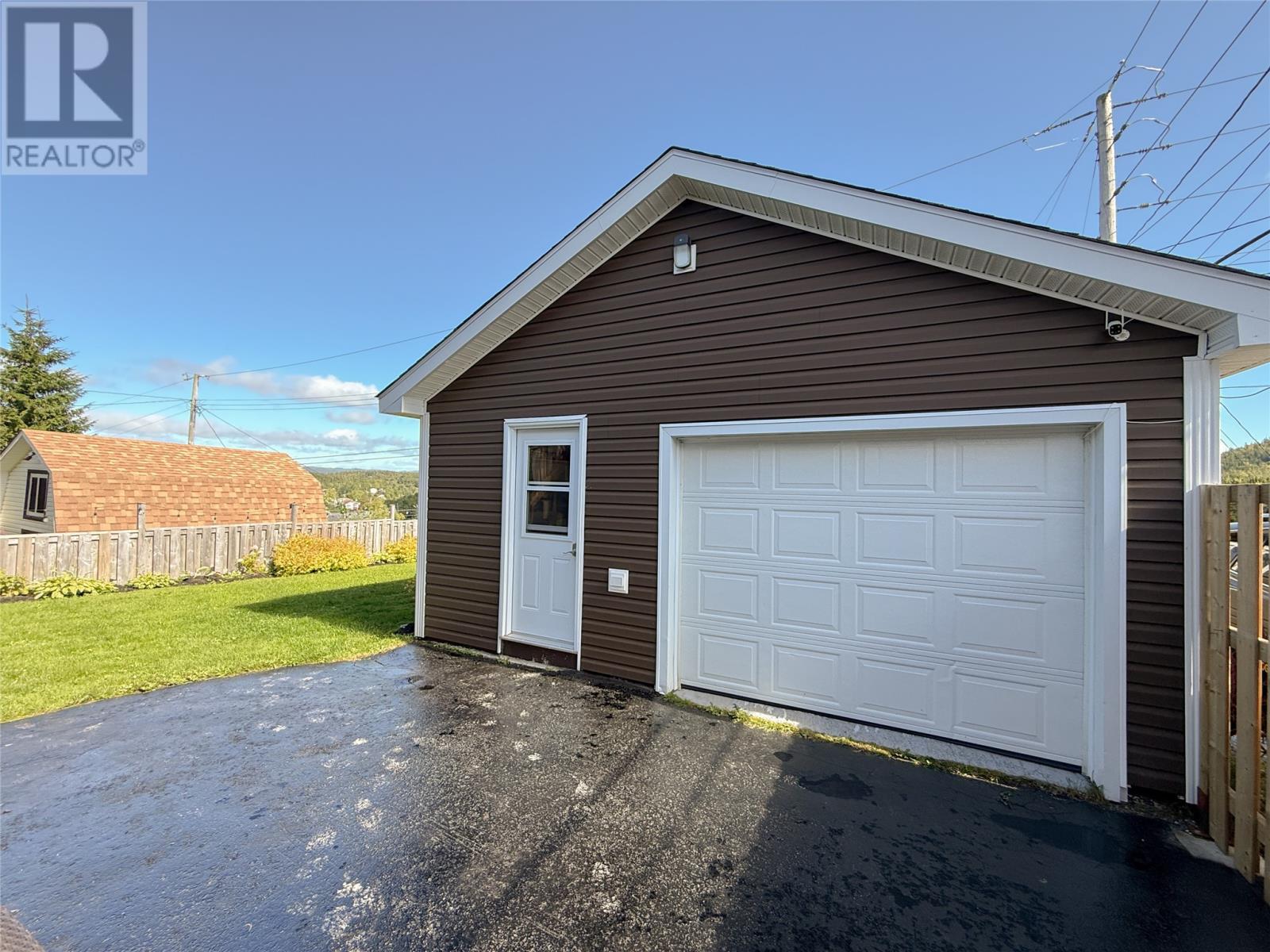 31 Carberrys Road, Corner Brook — photo 3