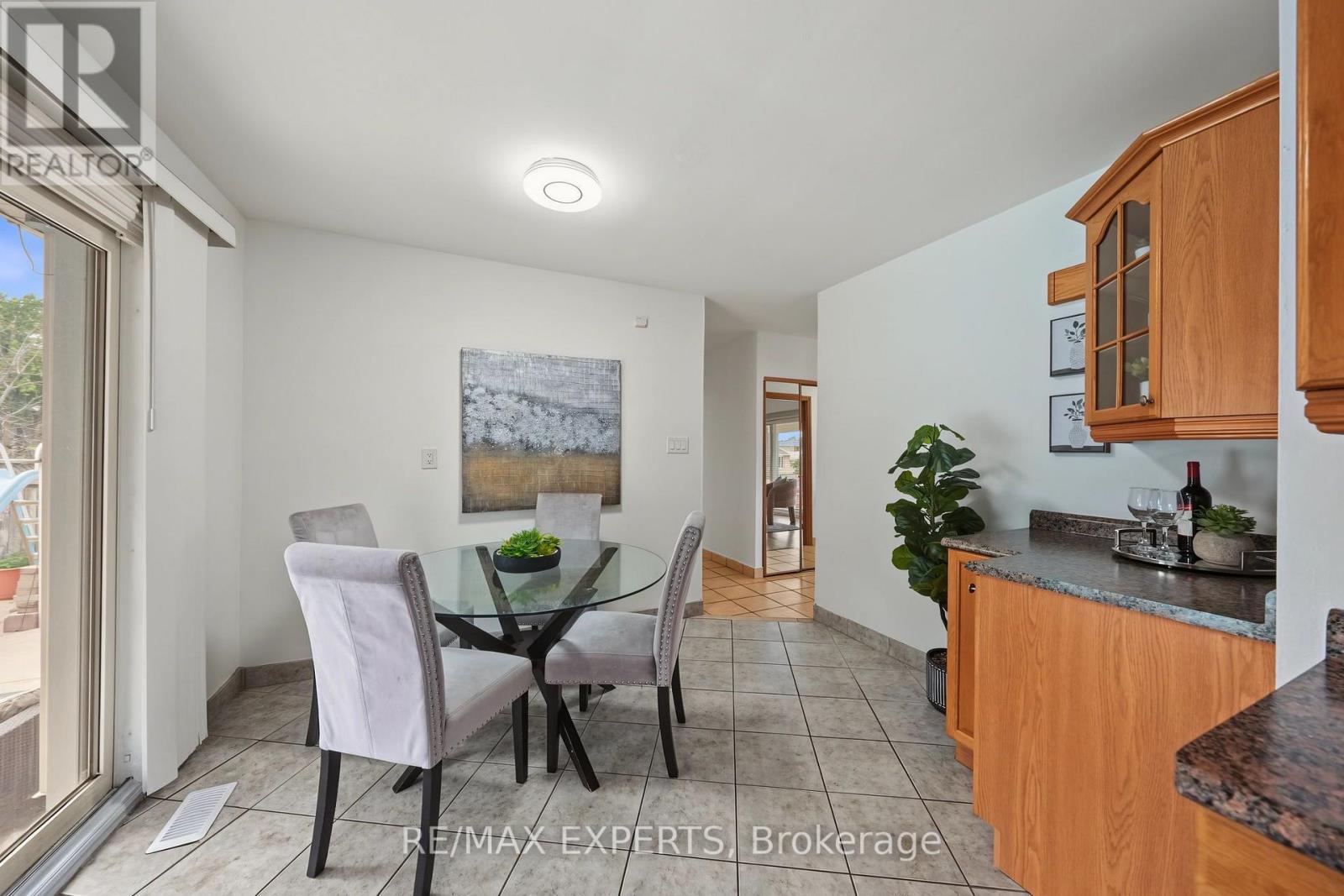 79 Olive Street, Grimsby, Ontario  L3M 2C6 - Photo 13 - X13800852