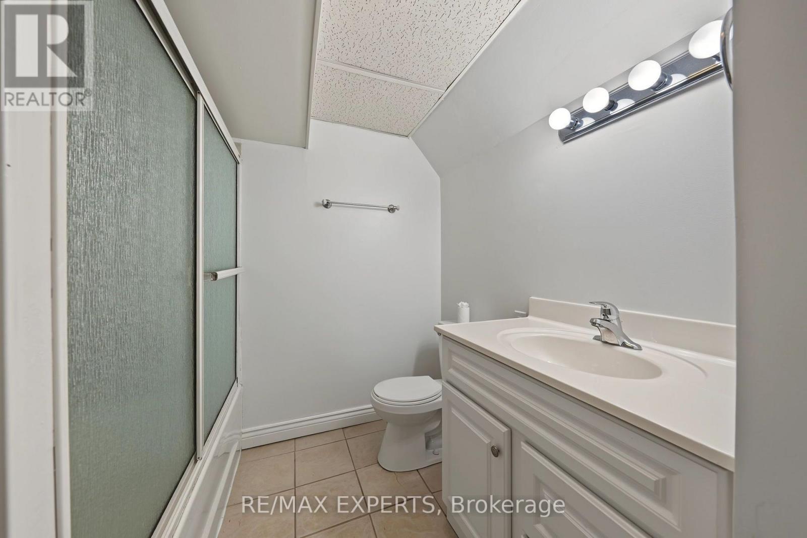 79 Olive Street, Grimsby, Ontario  L3M 2C6 - Photo 34 - X13800852