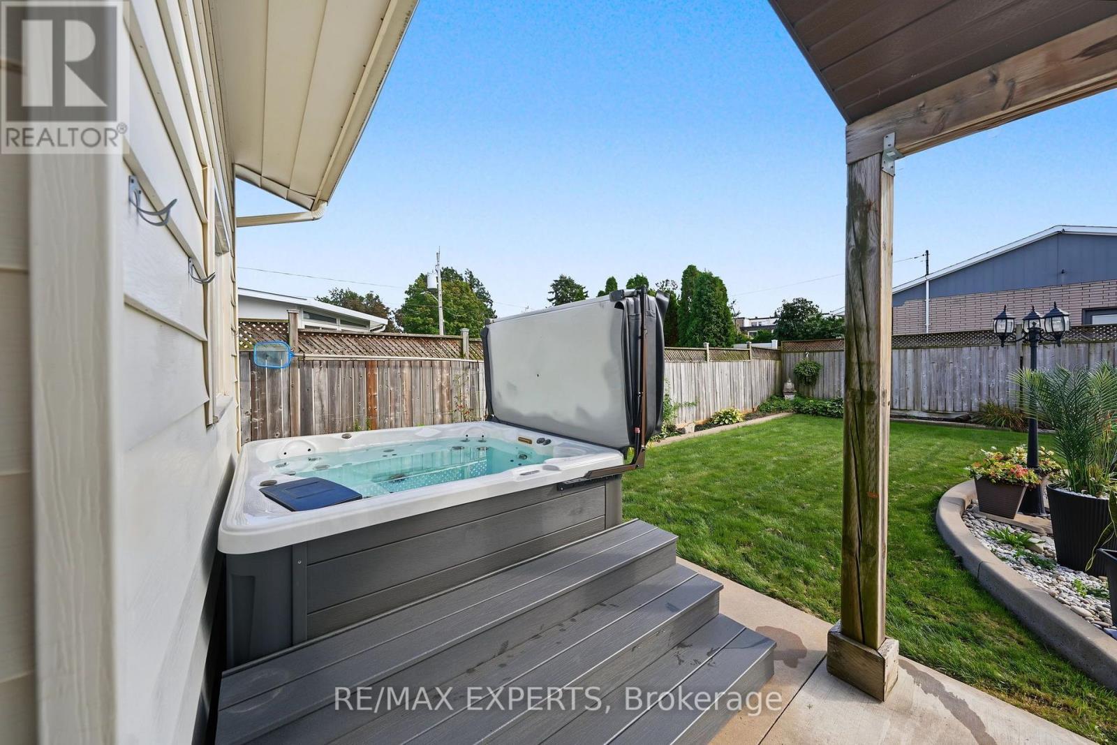 79 Olive Street, Grimsby, Ontario  L3M 2C6 - Photo 44 - X13800852