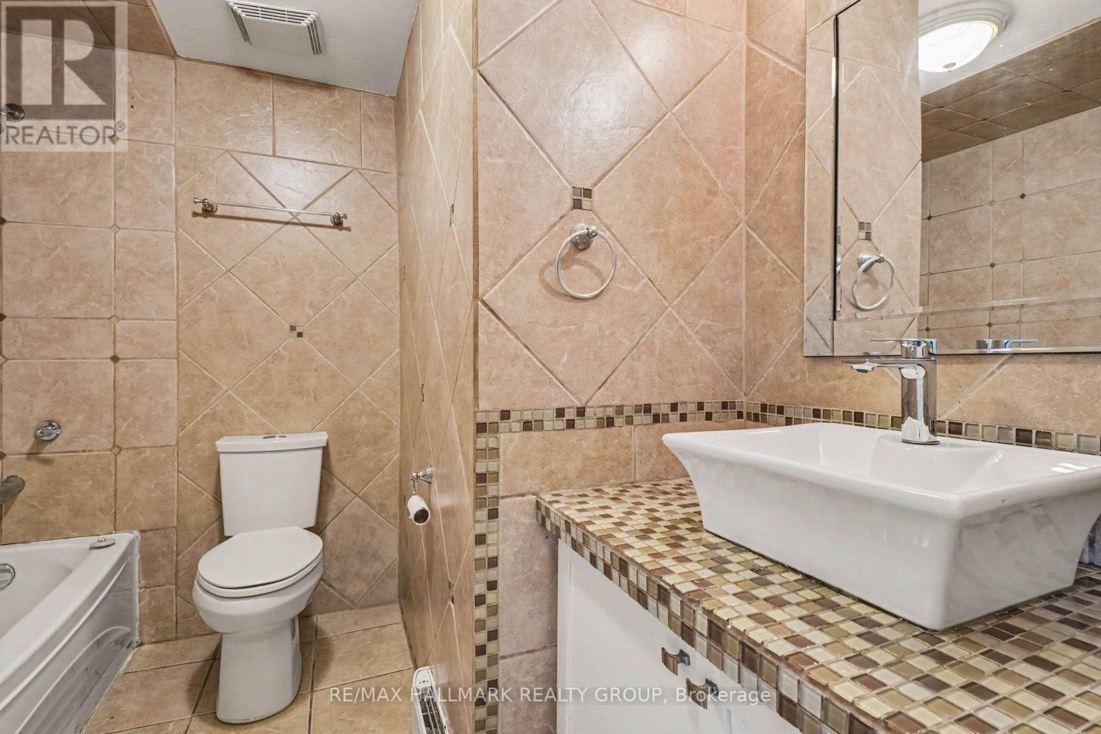 101 - 3045 Olympic Way, Ottawa, Ontario  K1T 1Y5 - Photo 14 - X13525786