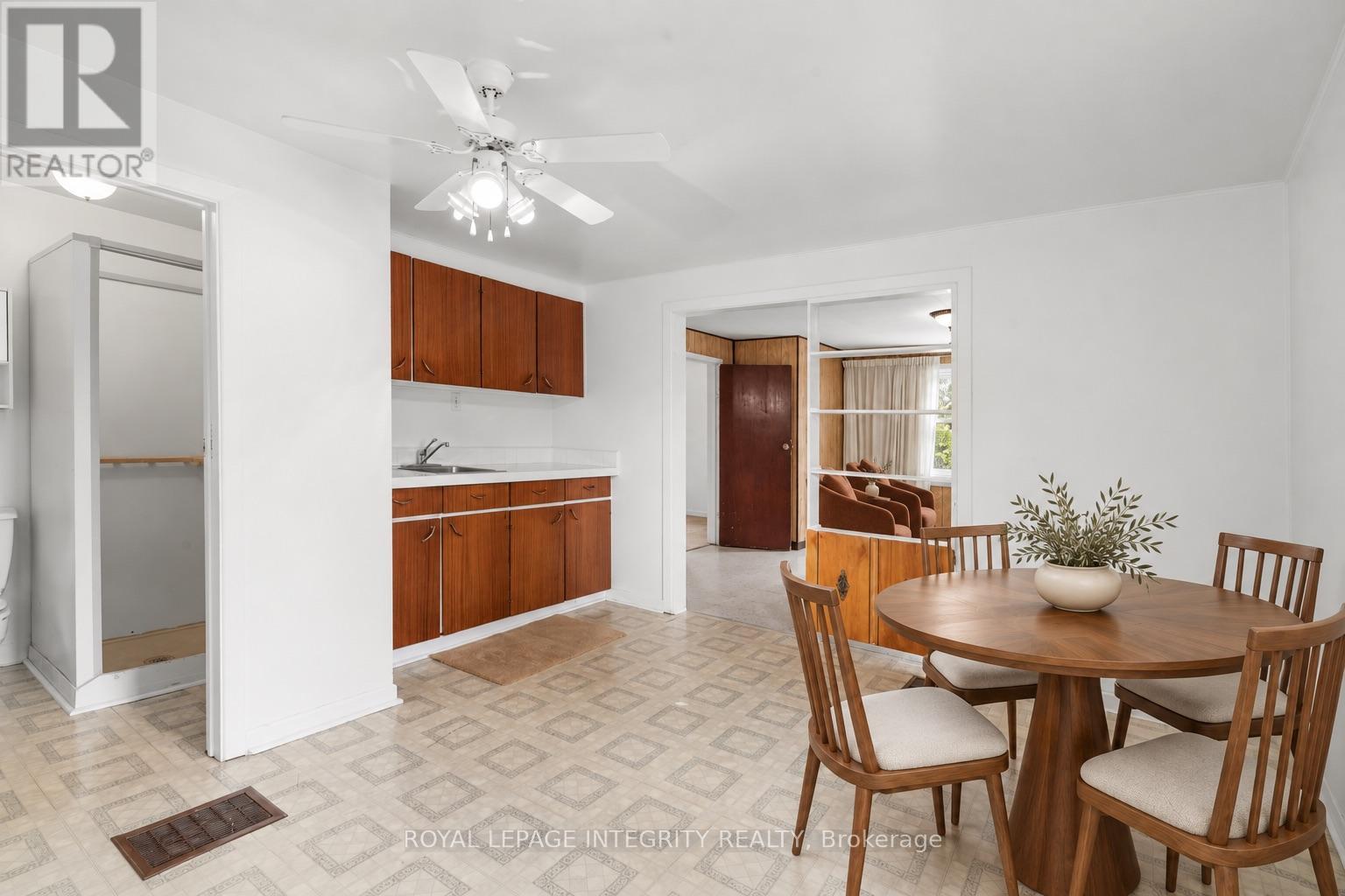 1081 Kenaston Street, Ottawa, Ontario  K1B 3P8 - Photo 37 - X13728202