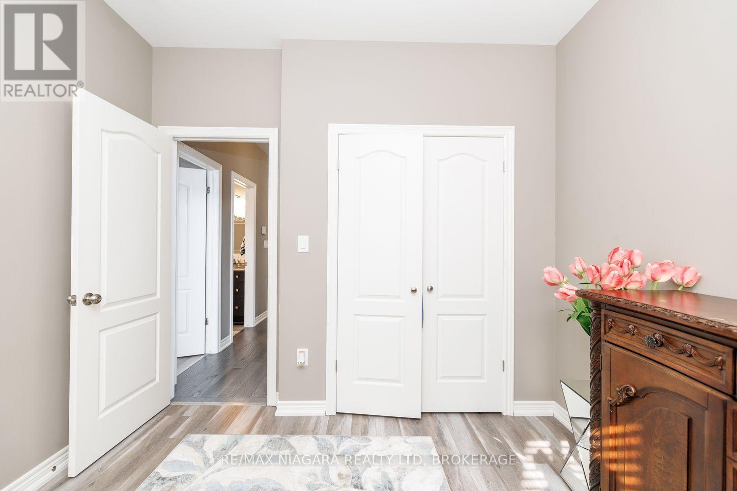 7653 Mulhern Street, Niagara Falls, Ontario  L2H 1B2 - Photo 14 - X13800868