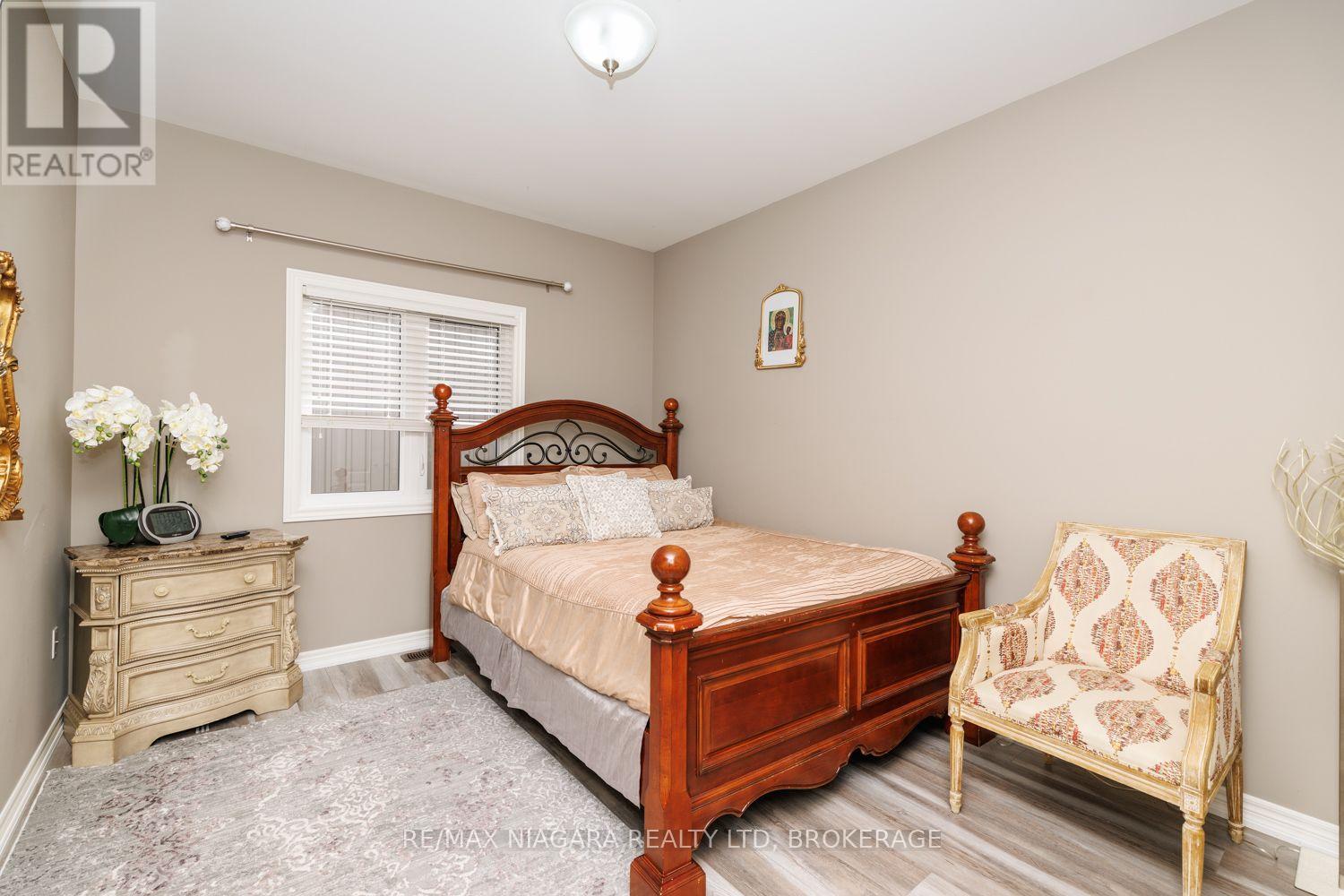 7653 Mulhern Street, Niagara Falls, Ontario  L2H 1B2 - Photo 16 - X13800868