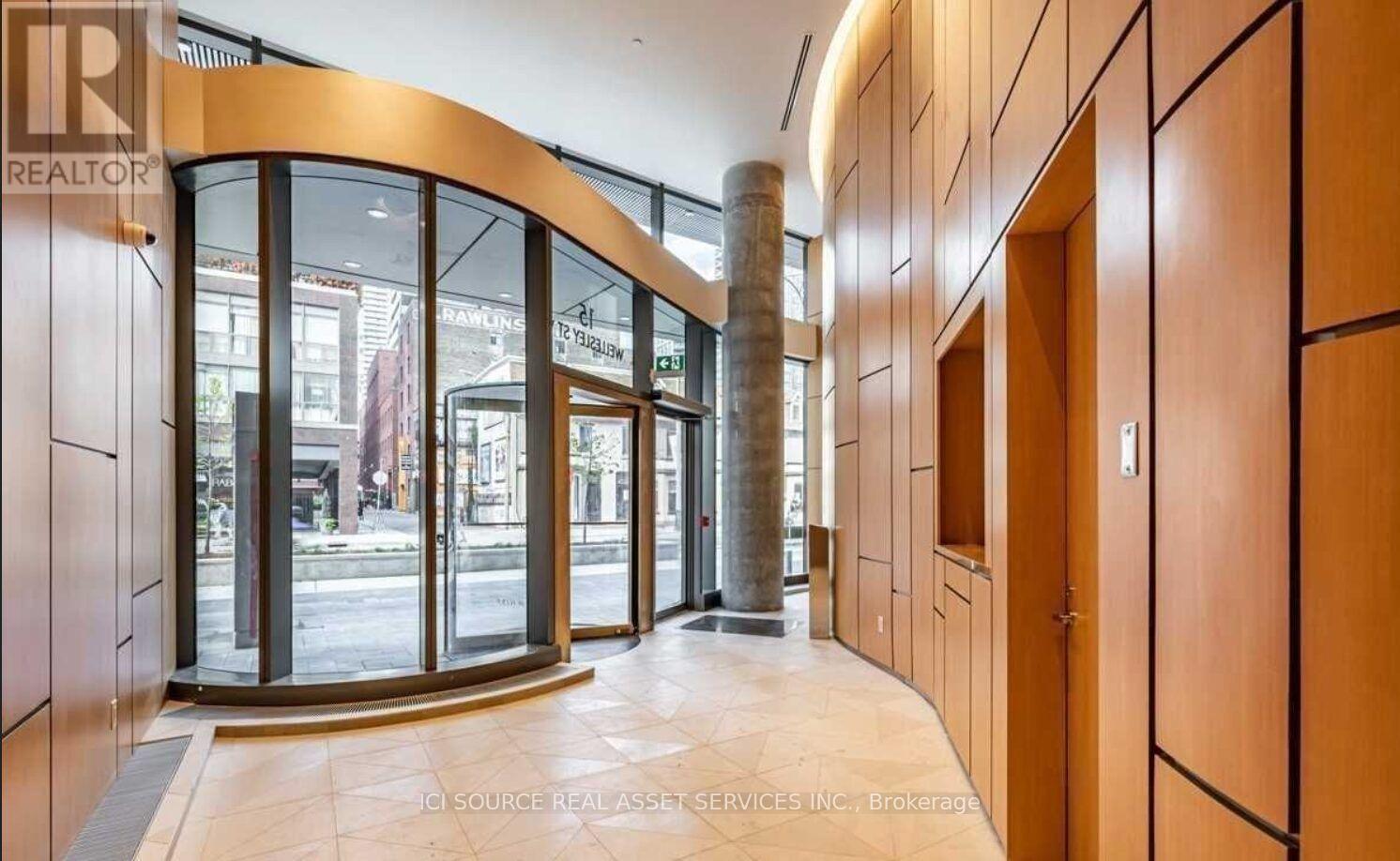 213 - 15 Wellesley Street W, Toronto, Ontario  M4Y 0G7 - Photo 3 - C13800856