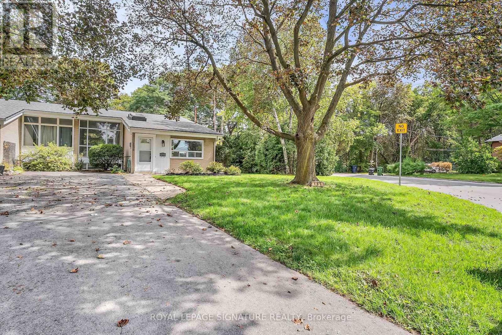 155 Three Valleys Drive, Toronto, Ontario  M3A 3C1 - Photo 3 - C13800884