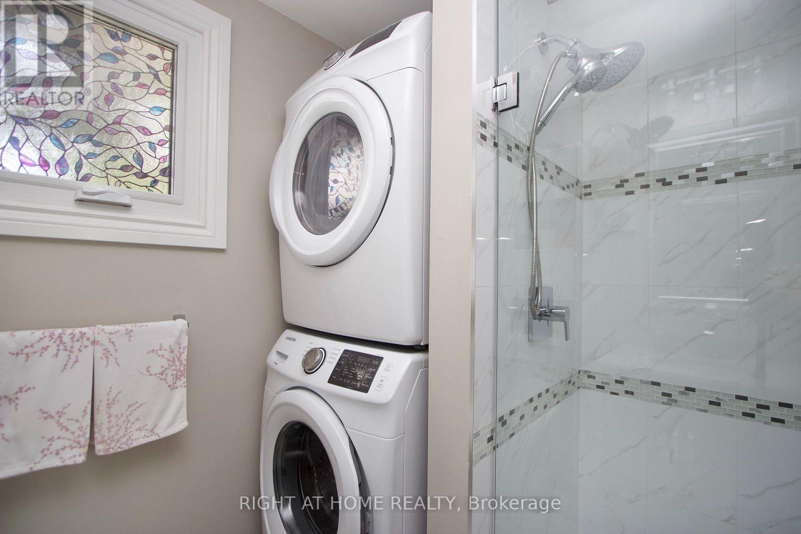 13 Cornerbrook Court, Clarington, Ontario  L1B 1B7 - Photo 25 - E13800880