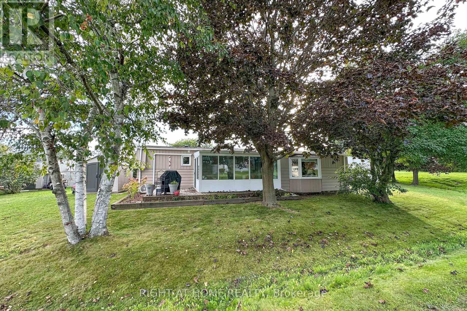 13 Cornerbrook Court, Clarington, Ontario  L1B 1B7 - Photo 28 - E13800880
