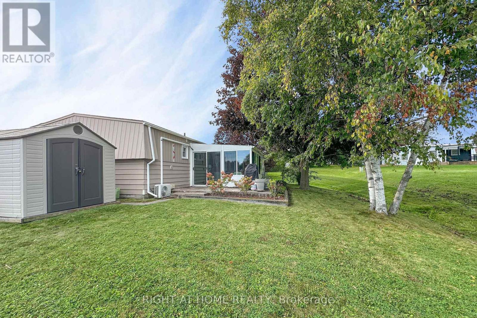 13 Cornerbrook Court, Clarington, Ontario  L1B 1B7 - Photo 31 - E13800880
