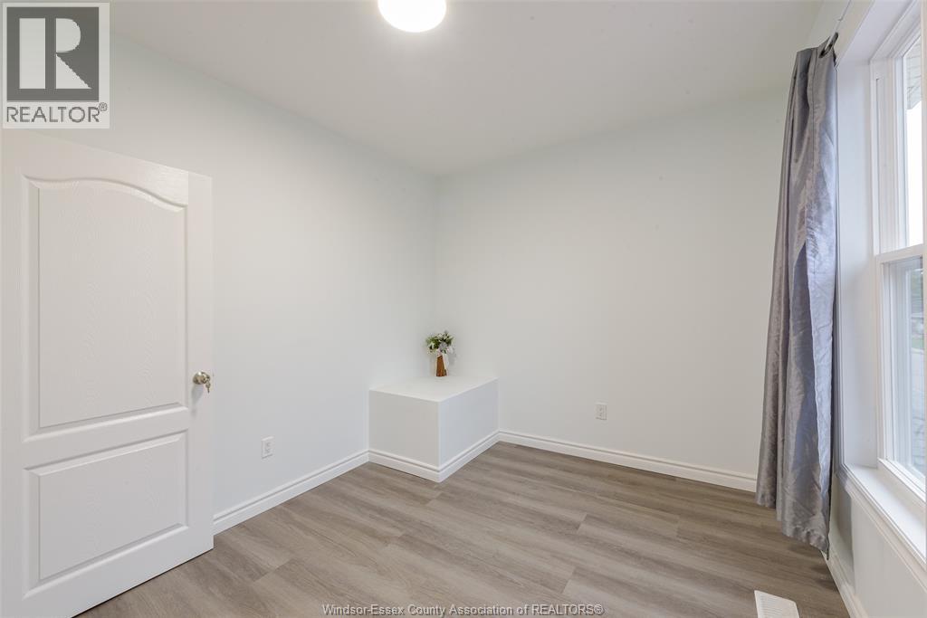 941 Cataraqui, Windsor, Ontario  N9A 3P7 - Photo 16 - 26022972