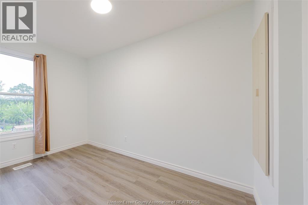941 Cataraqui, Windsor, Ontario  N9A 3P7 - Photo 22 - 26022972
