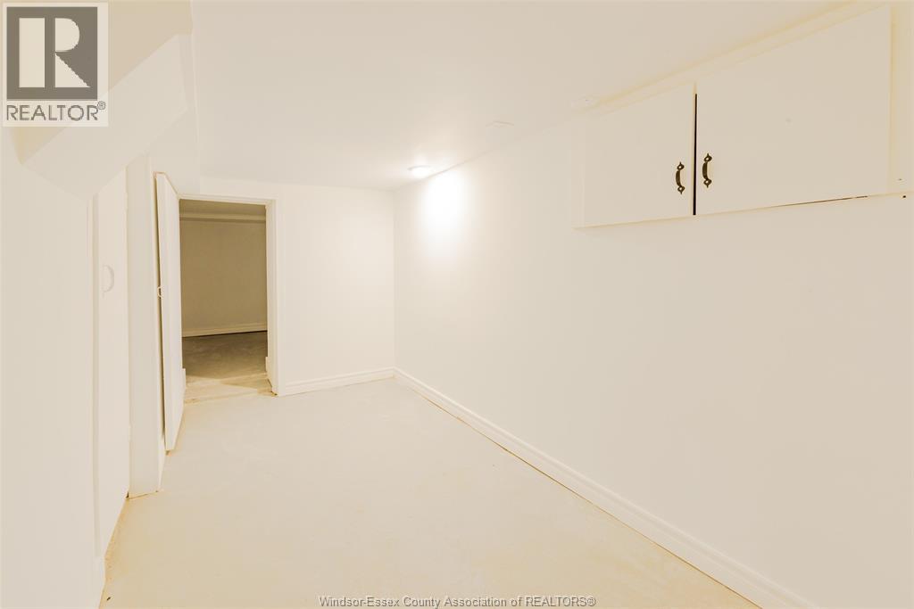 941 Cataraqui, Windsor, Ontario  N9A 3P7 - Photo 30 - 26022972