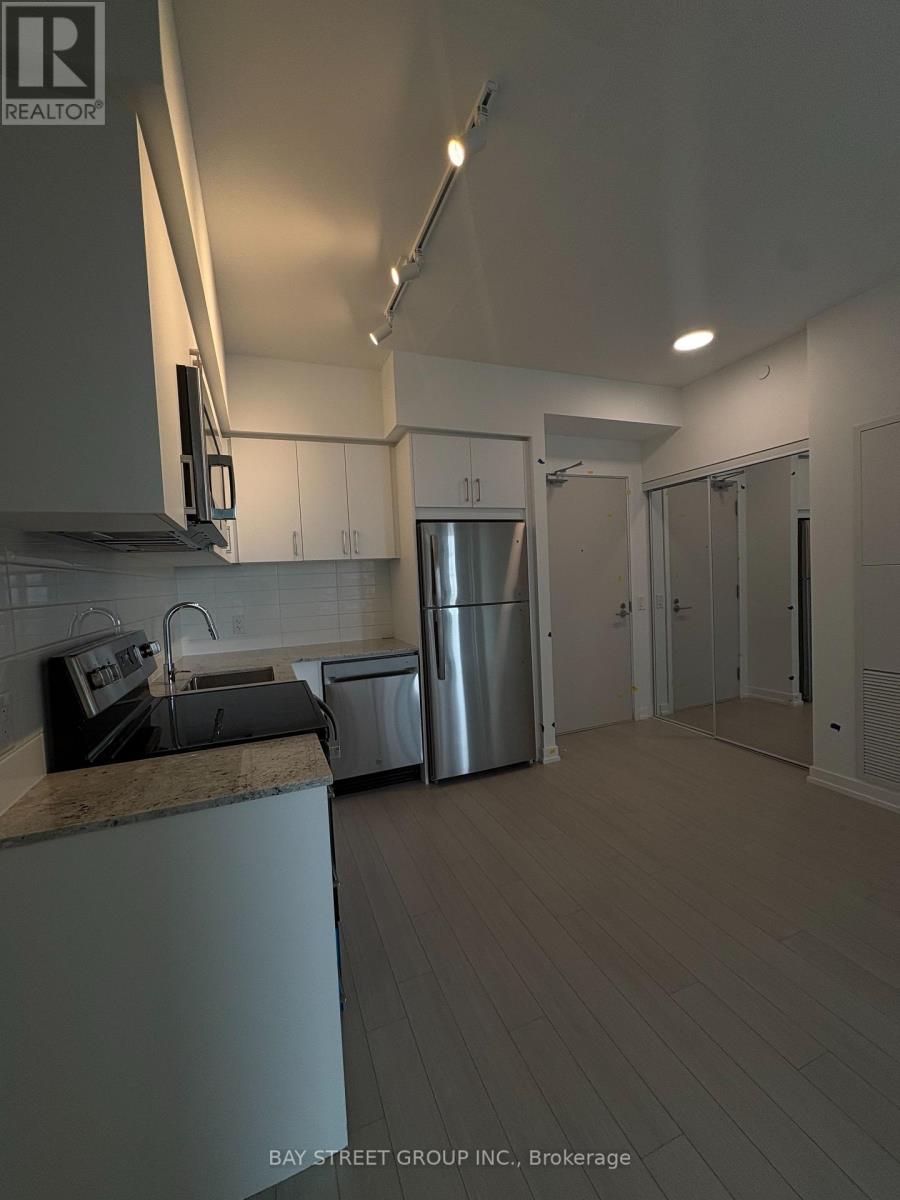 2322 - 4010 Eglinton Avenue W, Toronto, Ontario  M9A 0G5 - Photo 6 - W13800862