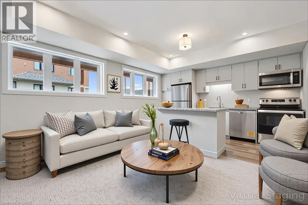 15 STAUFFER WOODS Trail Unit# 7, Kitchener, Ontario