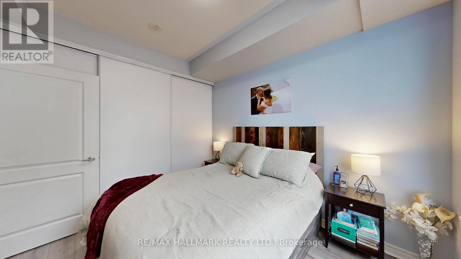 910 - 349 Rathburn Road W, Mississauga, Ontario  L5B 0G9 - Photo 12 - W13511730