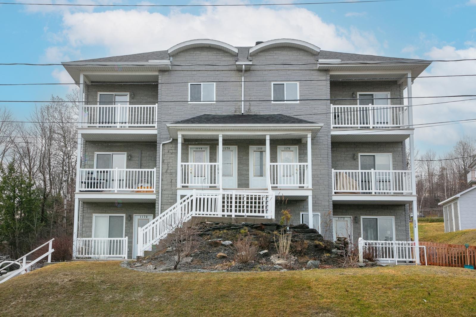 1174 Rue des Quatre-Saisons Sherbrooke (Fleurimont) Quebec Canada J1E4K6 3