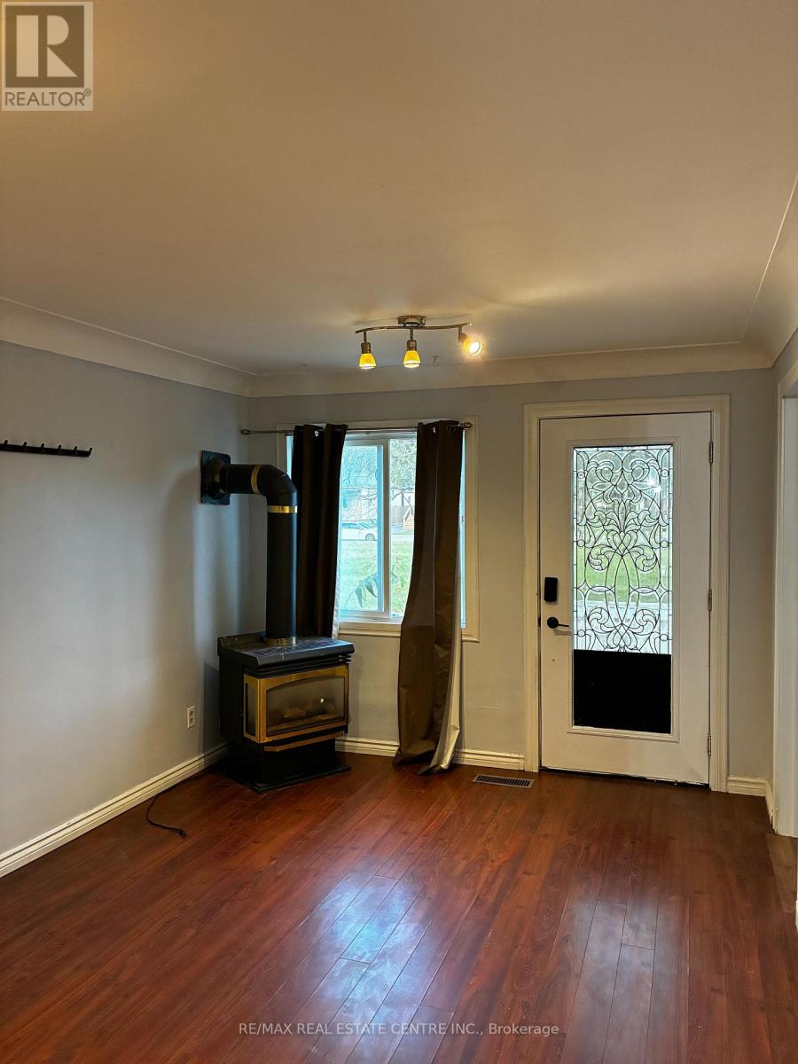 295 Strathearn Avenue, Hamilton, Ontario  L8H 5K8 - Photo 2 - X13800870