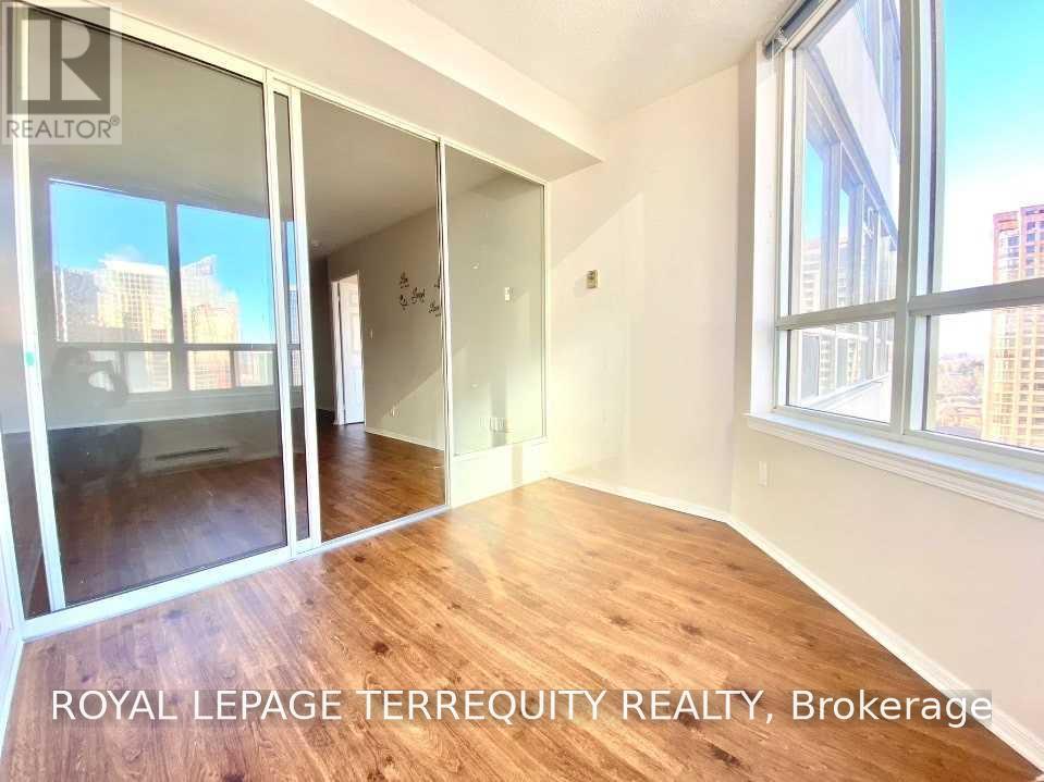 201 - 30 Greenfield Avenue, Toronto, Ontario  M2N 6N3 - Photo 32 - C13799808