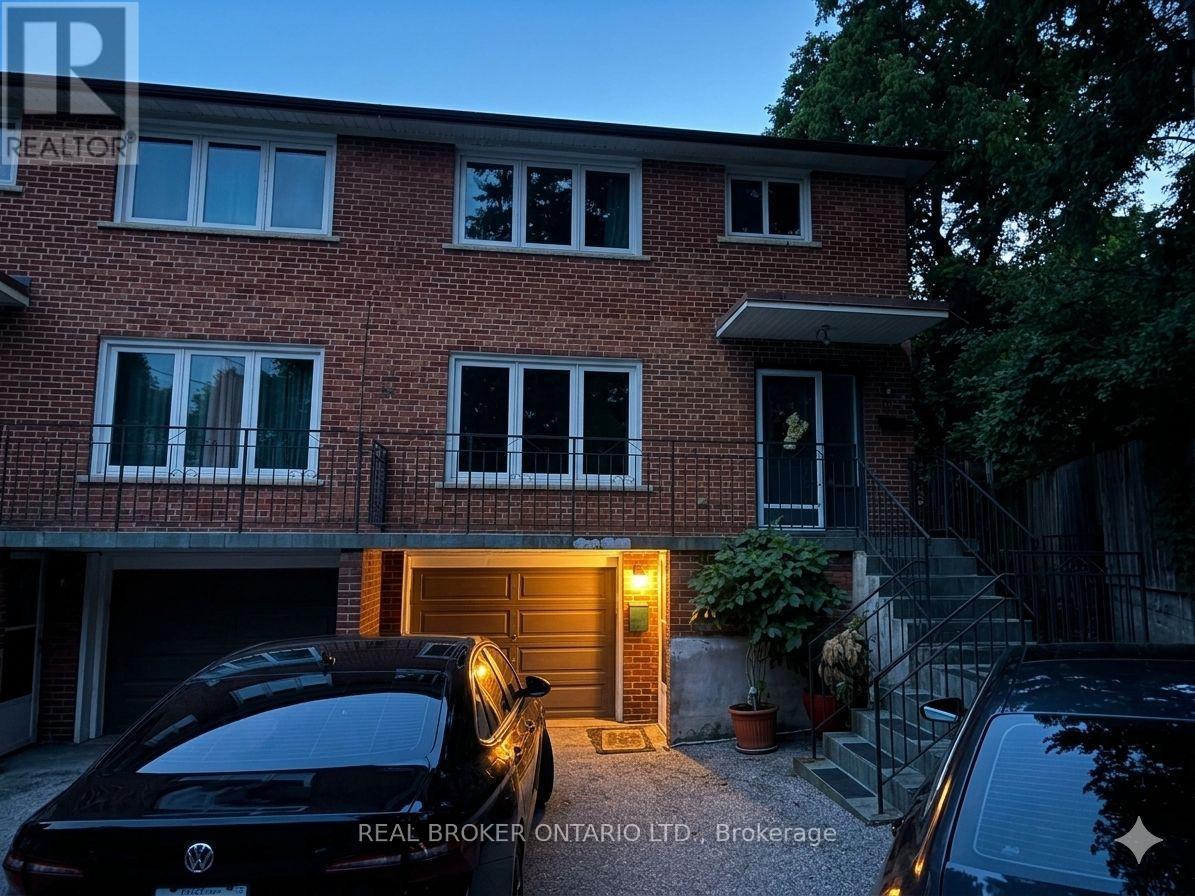 LOWER LEVEL - 14 GOOCH COURT, Toronto, Ontario