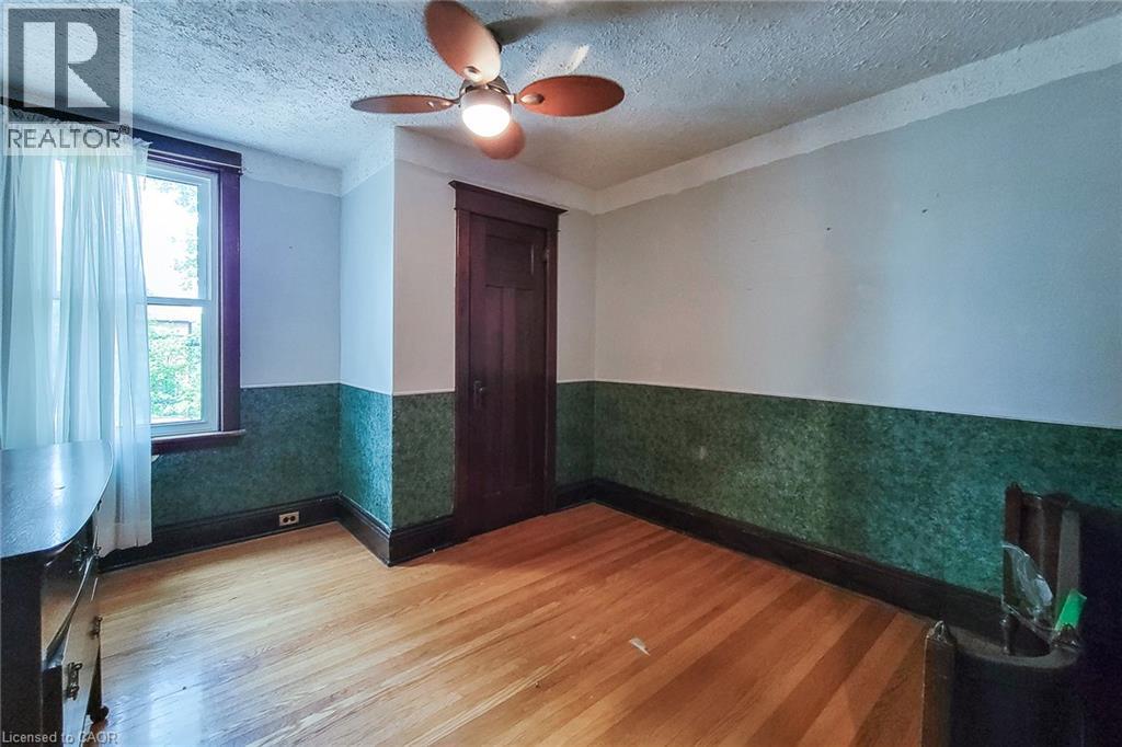12 Leinster Avenue S, Hamilton, Ontario  L8M 3A1 - Photo 16 - 40861676