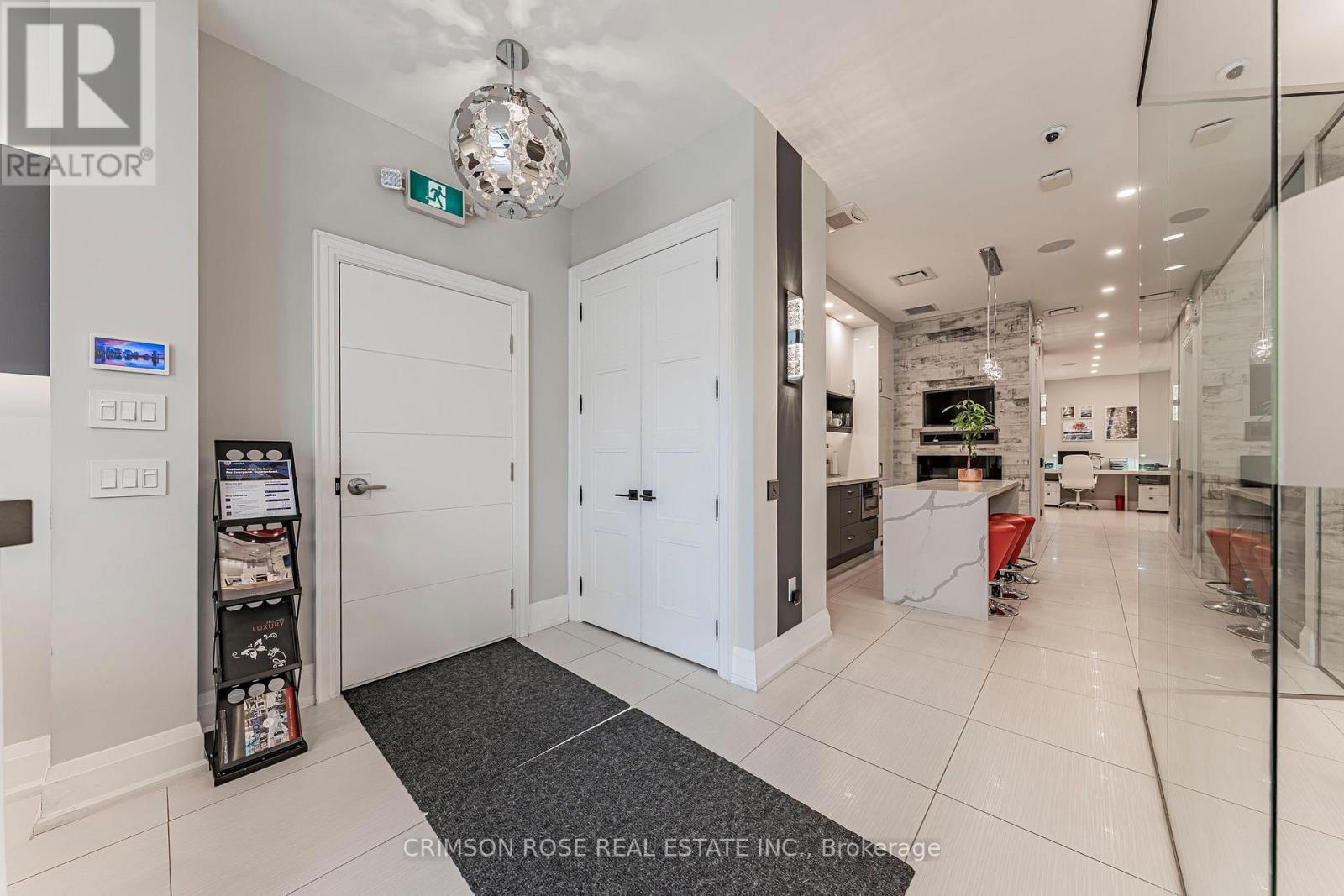 4 - 217 Speers Road, Oakville, Ontario  L6K 0J3 - Photo 38 - W13800526