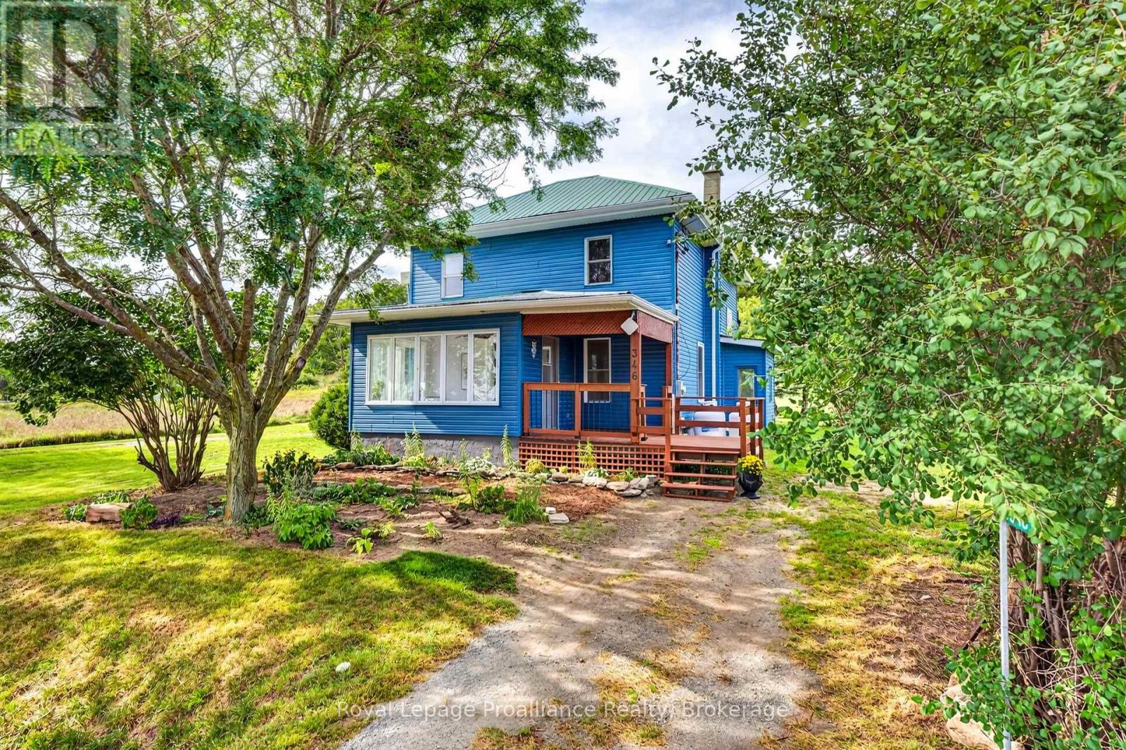 346 Gore Road, Prince Edward County, Ontario  K0K 1L0 - Photo 1 - X13800996