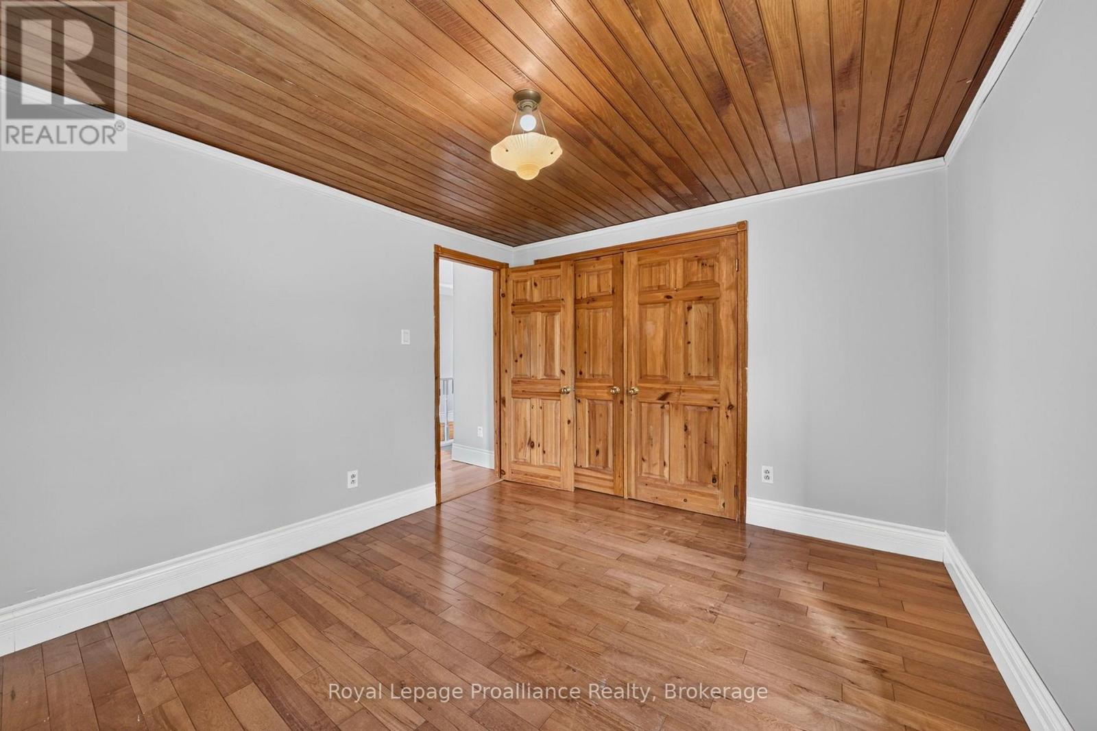 346 Gore Road, Prince Edward County, Ontario  K0K 1L0 - Photo 23 - X13800996