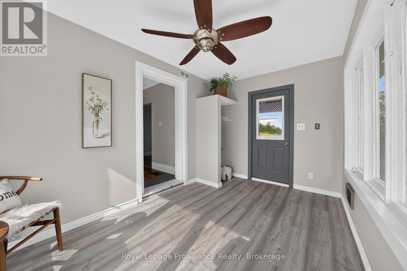 346 Gore Road, Prince Edward County, Ontario  K0K 1L0 - Photo 5 - X13800996