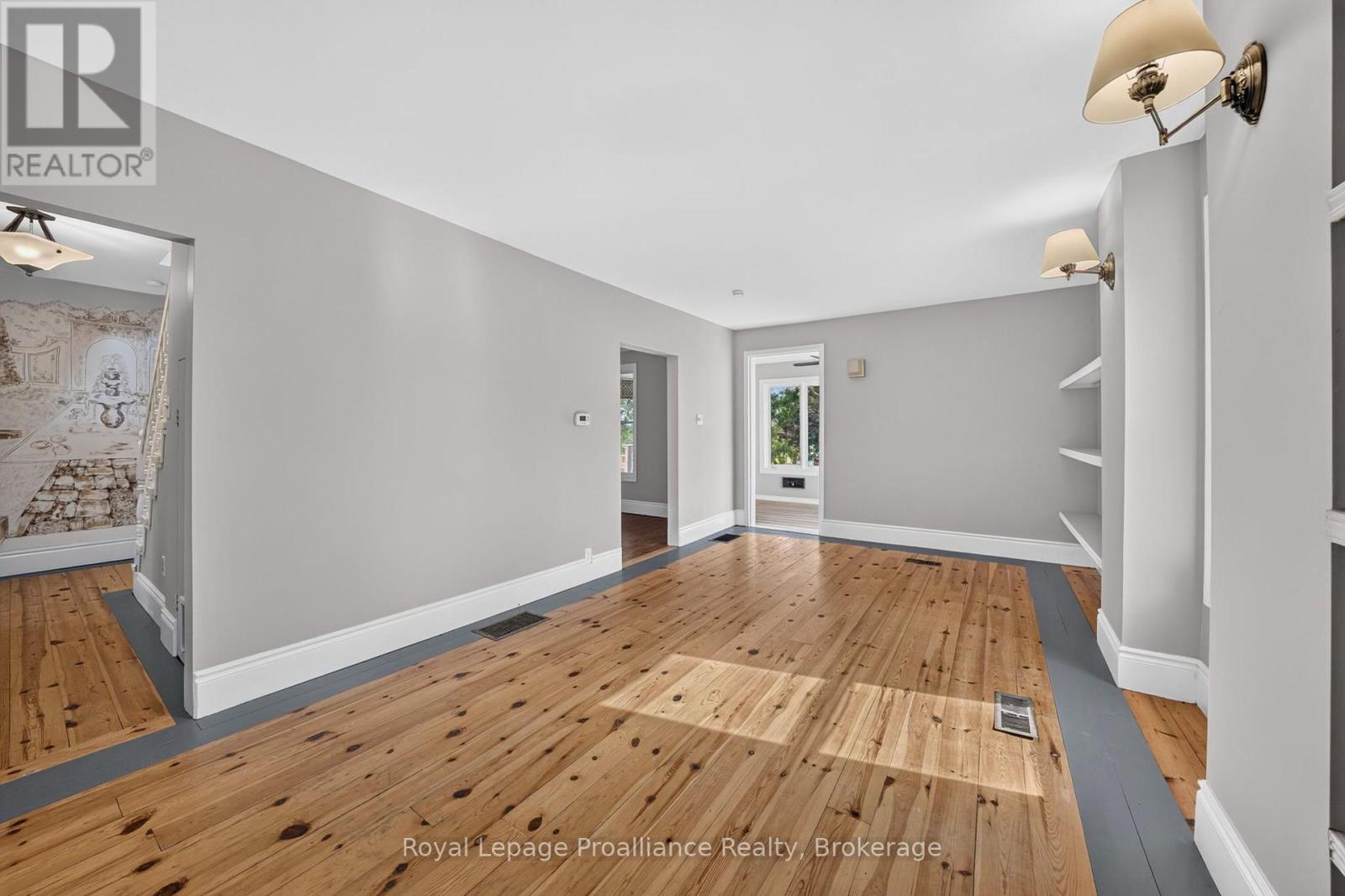 346 Gore Road, Prince Edward County, Ontario  K0K 1L0 - Photo 8 - X13800996