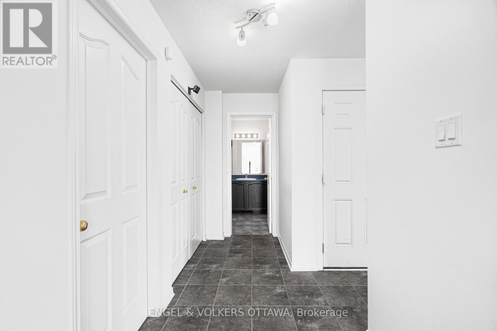 290 Citiplace Drive N, Ottawa, Ontario  K2E 0A7 - Photo 7 - X13801008