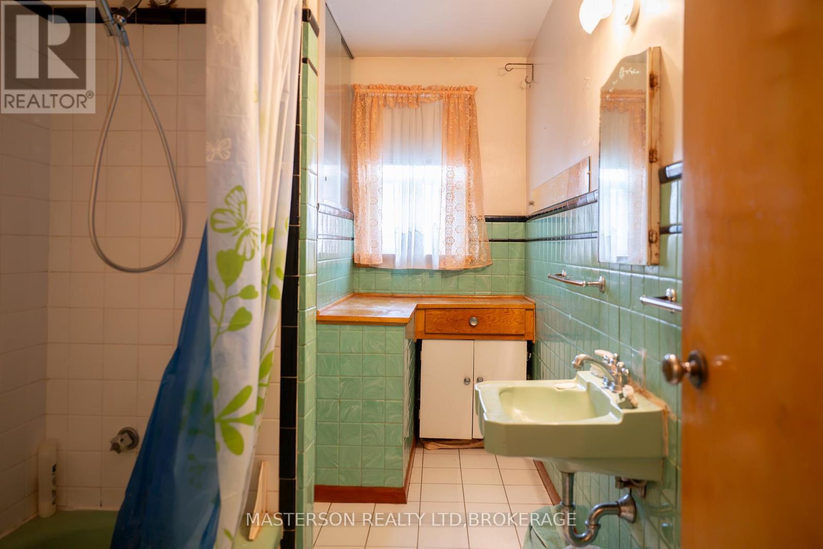6519 Dunn Street, Niagara Falls, Ontario  L2G 2P9 - Photo 12 - X13800958
