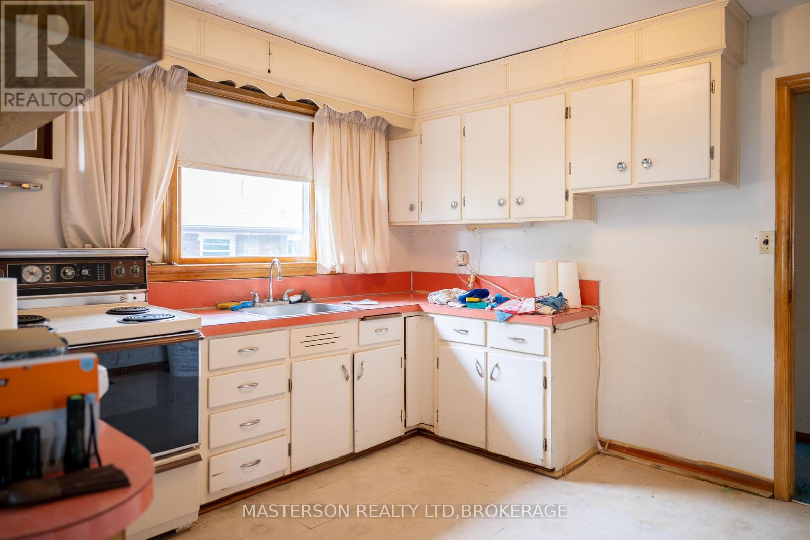 6519 Dunn Street, Niagara Falls, Ontario  L2G 2P9 - Photo 5 - X13800958