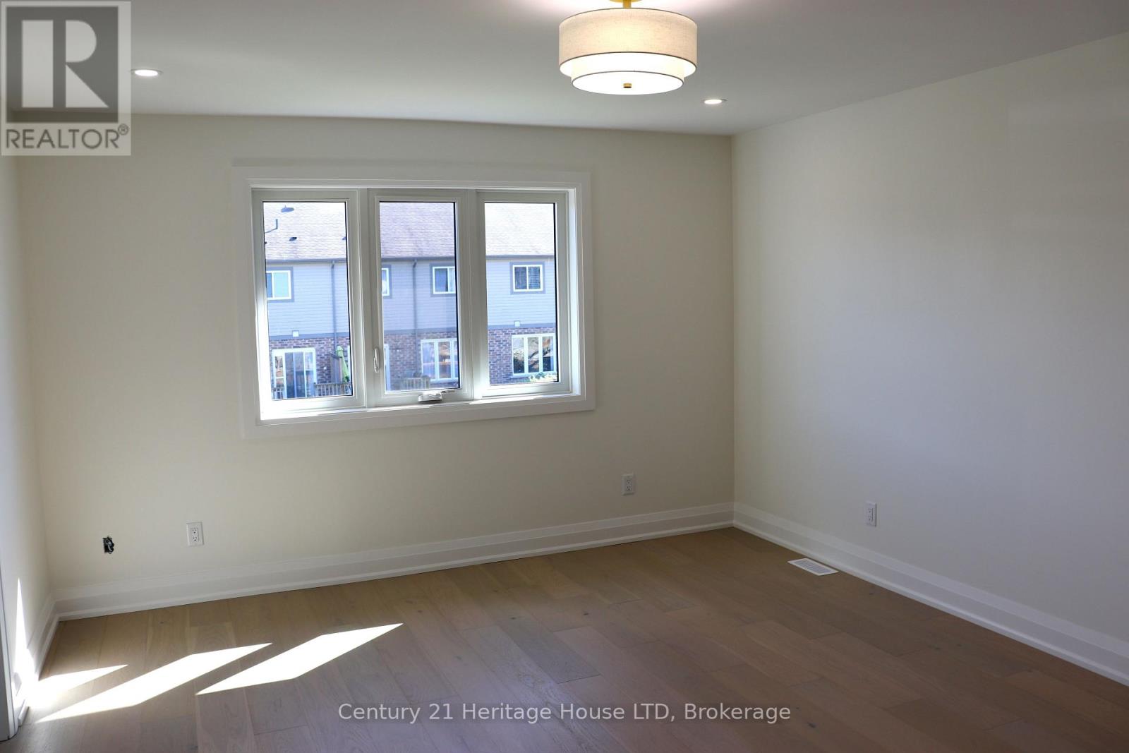 8890 Angie Drive, Niagara Falls (Forestview), Ontario L2H 3W8 - Photo 30 - X13801004