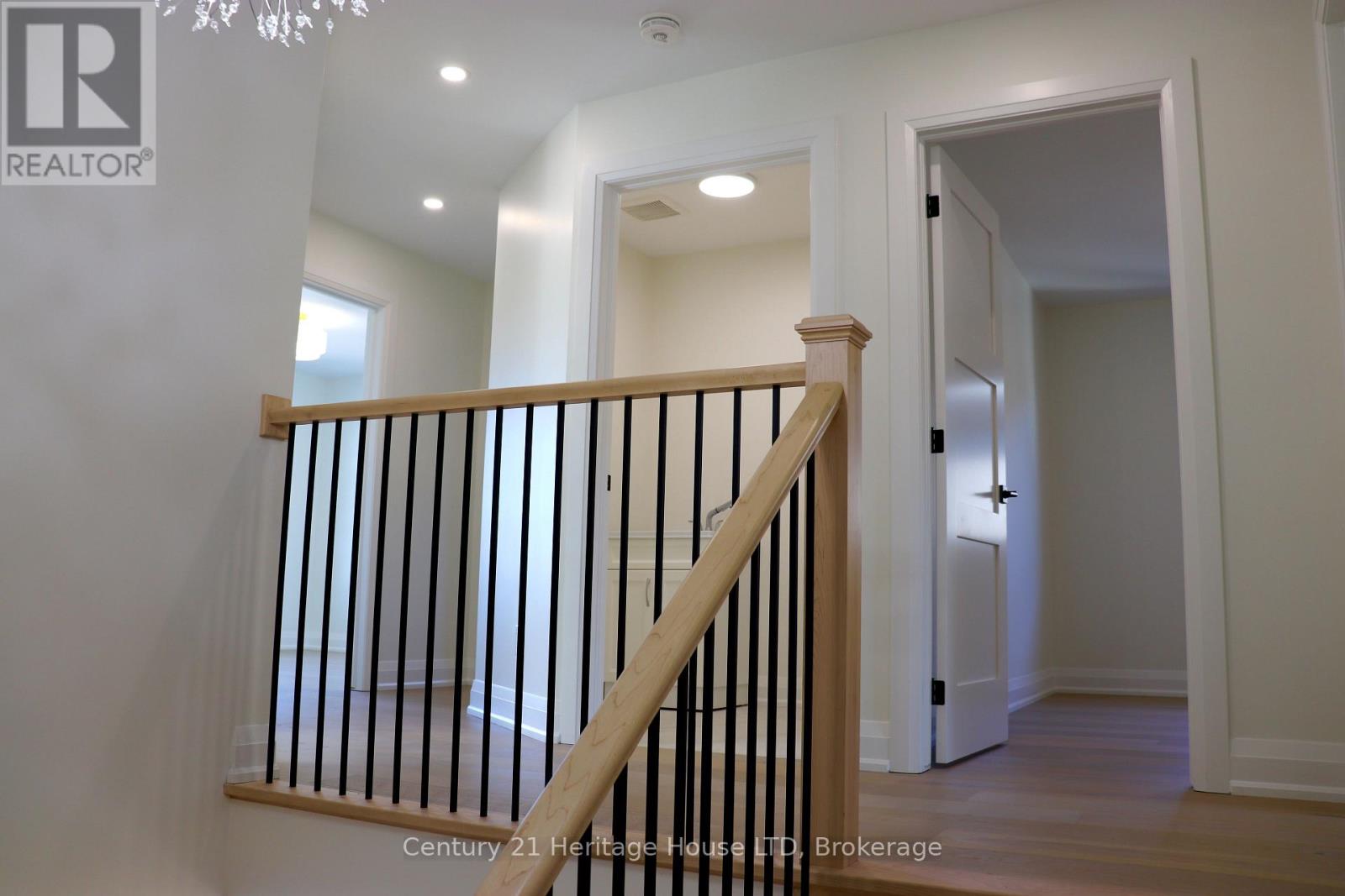 8890 Angie Drive, Niagara Falls (Forestview), Ontario L2H 3W8 - Photo 37 - X13801004