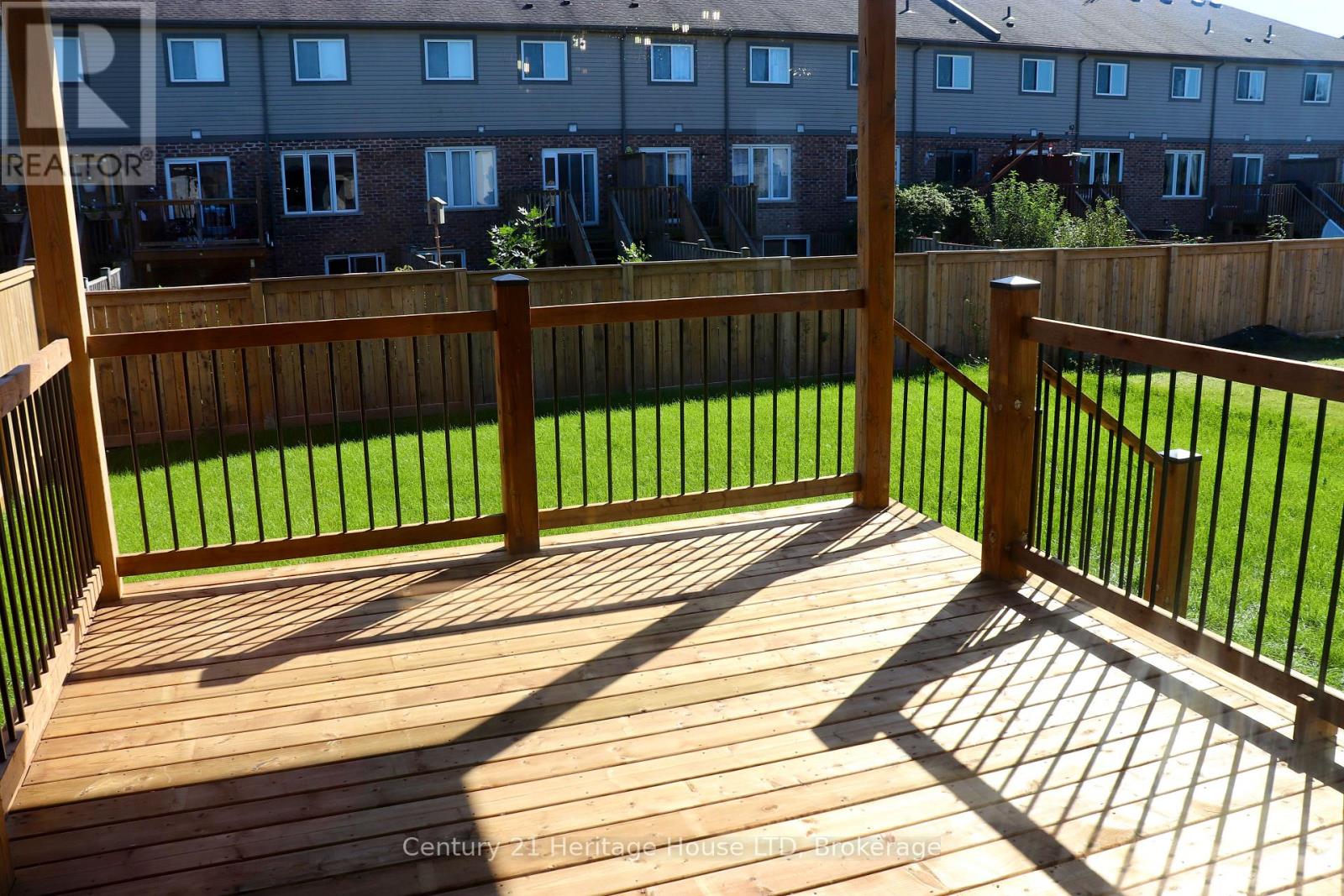 8890 Angie Drive, Niagara Falls, Ontario  L2H 3W8 - Photo 4 - X13801004