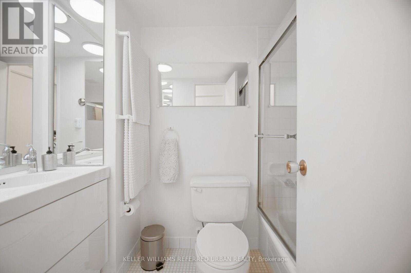 1416 - 60 Pavane Linkway Way, Toronto, Ontario  M3C 1A1 - Photo 19 - C13800896