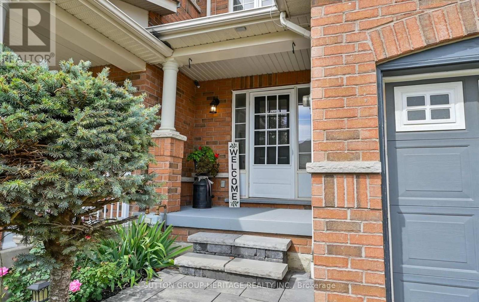 1431 Glaspell Crescent, Oshawa, Ontario  L1K 0M2 - Photo 2 - E13800964