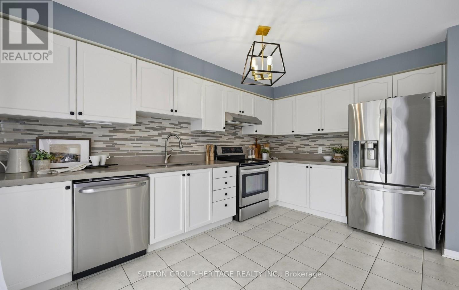 1431 Glaspell Crescent, Oshawa, Ontario  L1K 0M2 - Photo 8 - E13800964